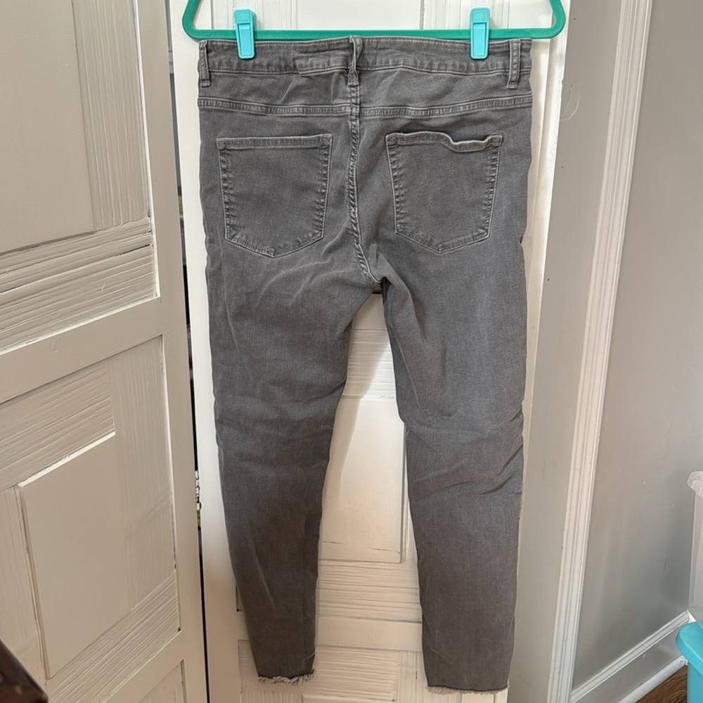 Grey Skinny Jeans 31 - Picture 7 of 7